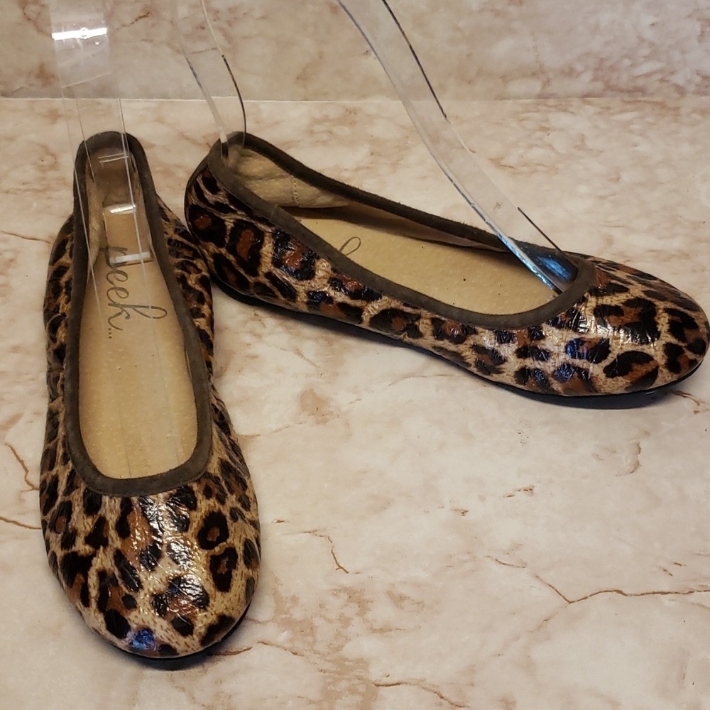 Peek youth animal print man made faux leather ballet flats size  12